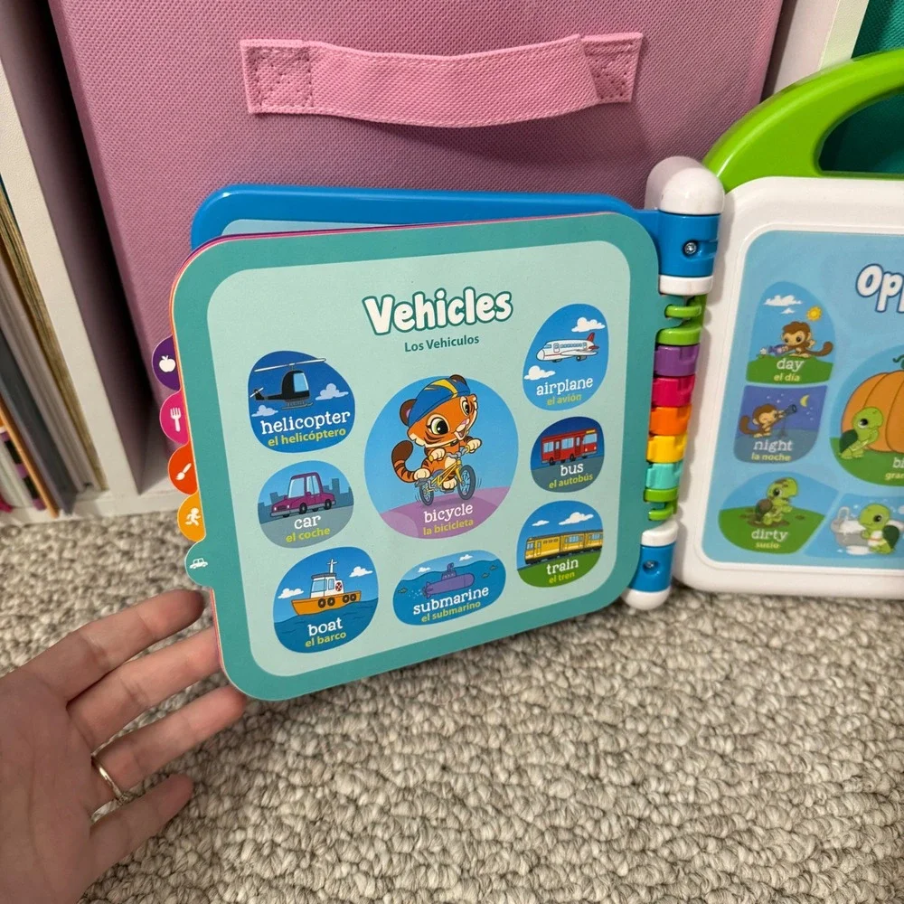 LeapFrog Learning Friends 100 Words Book English Spanish Bilingual Toy